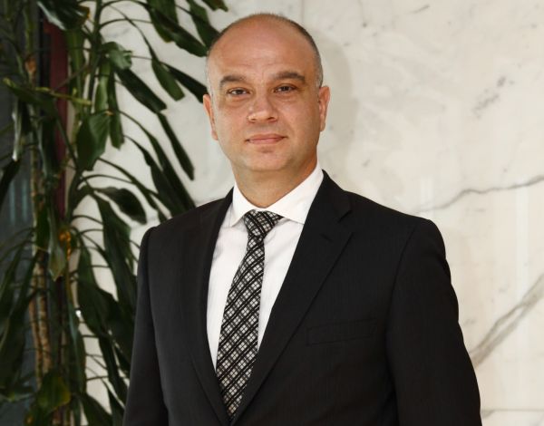 Akbank Bilgi Teknolojilerinden sorumlu Genel Müdür Yardımcısı Turgut Güney
