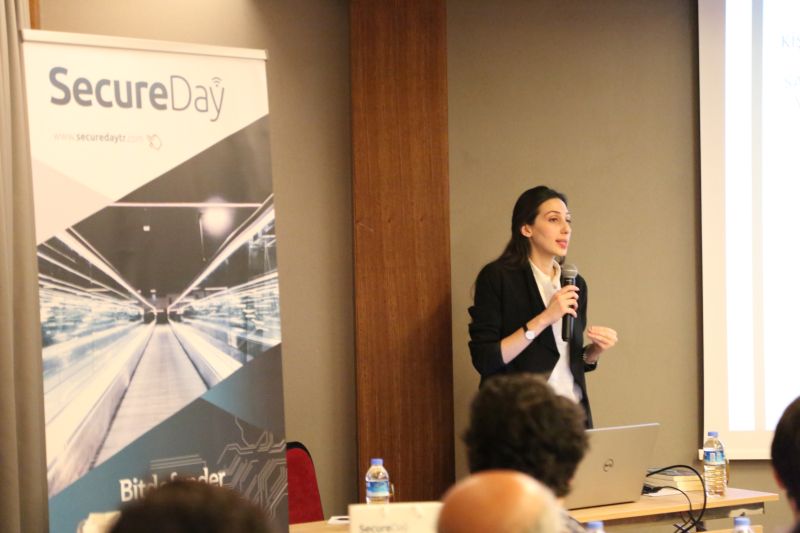 Türkiye’nin her yerindeki bilişim profesyonellerini ve kurum yöneticilerini gelişen teknolojinin beraberinde getirdiği siber riskler ve çözümleri konusunda bilgilendirmek, merak edilen konulara açıklık getirmek amacıyla ilki Adana’da gerçekleşen SecureDay